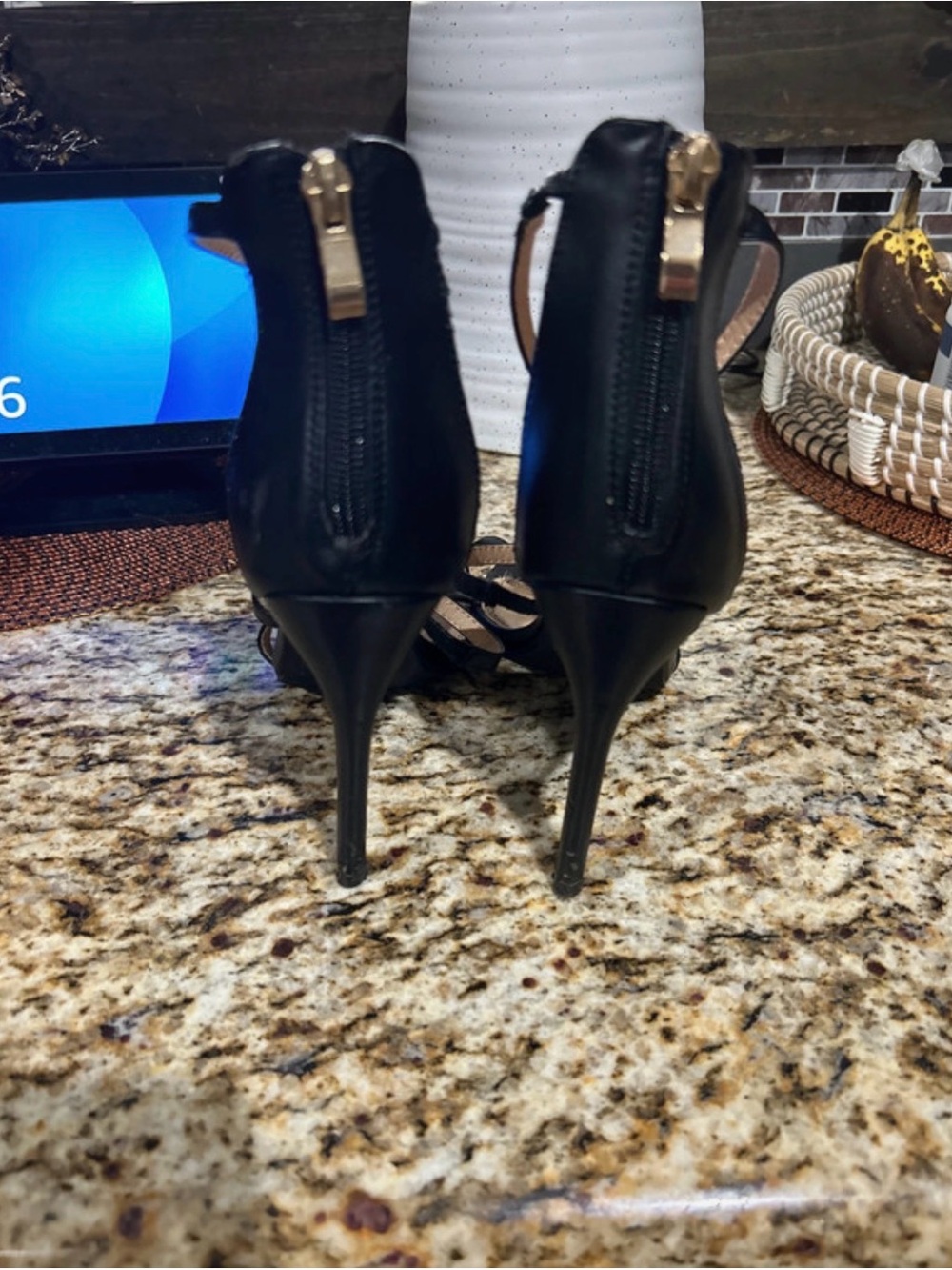 VENUS Black Strappy High Heel Sandals - Picture 3 of 6